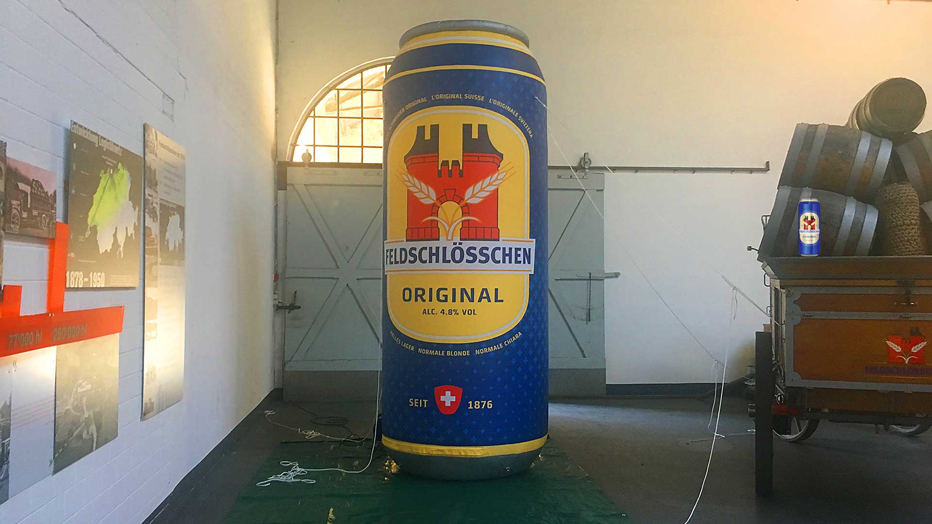 aufblasbarer-werbetraeger-bierdose-3mhoch